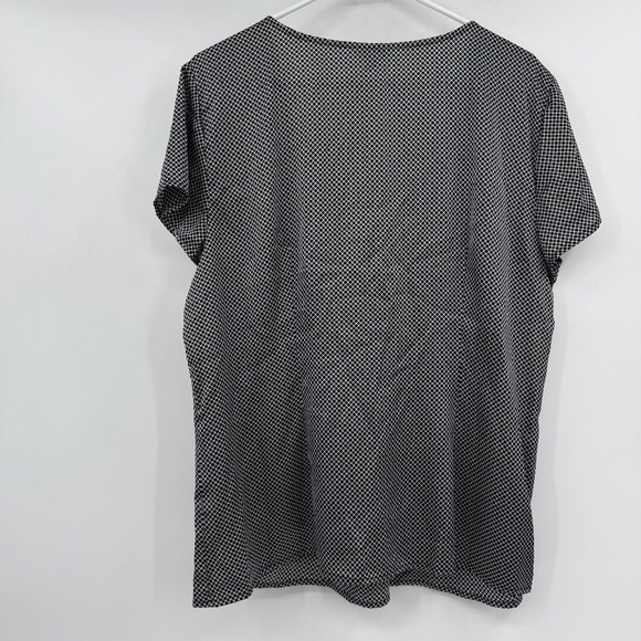 Ann Taylor Top Women XL Black White Rayon Office ShortSleeve Pleated Lightweight - Picture 3 of 10